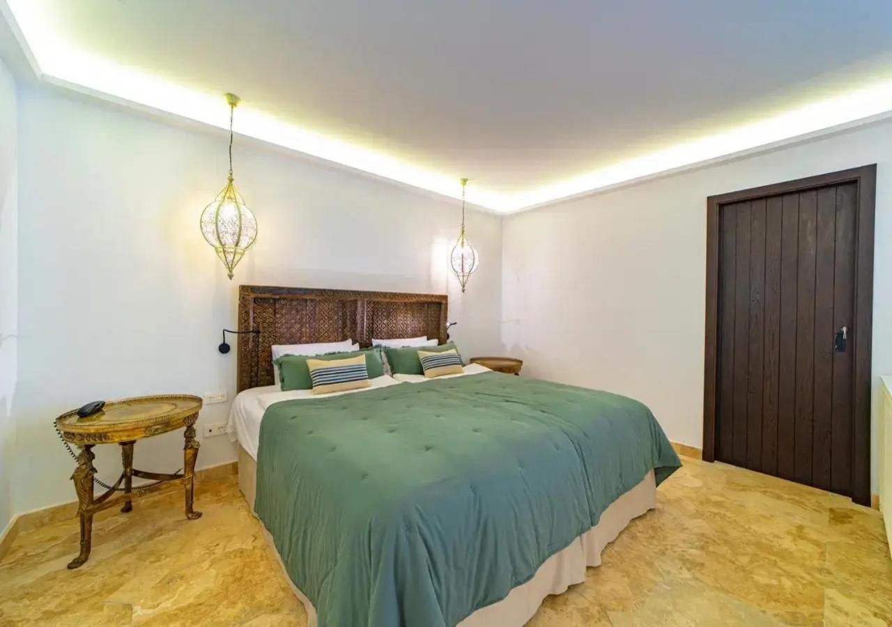 Sierra Blanca Resort Marbella Esterno foto